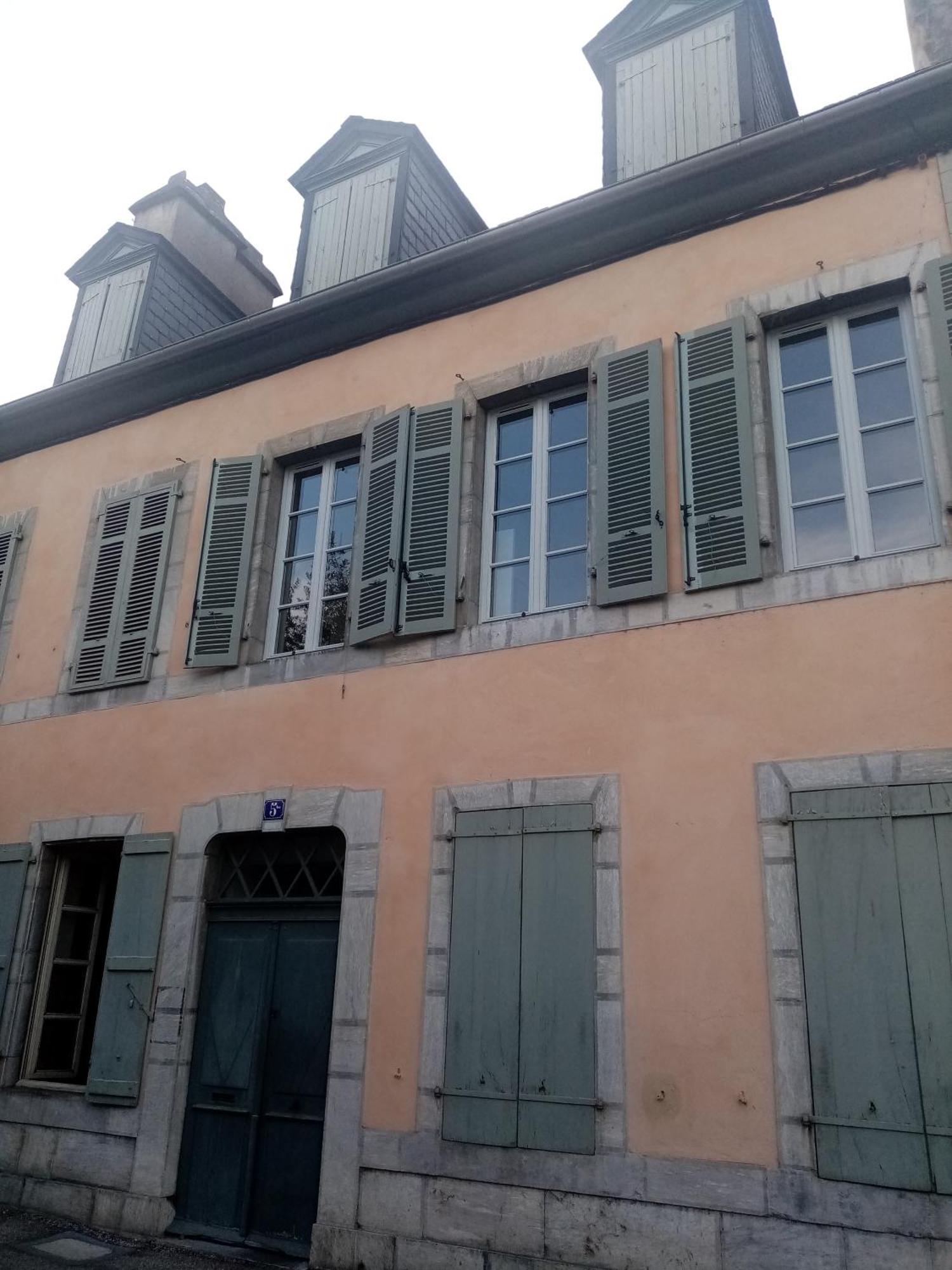 Charmant Appartement Au Centre De Bagneres-De-Bigorre Bagnères-de-Bigorre Exterior foto